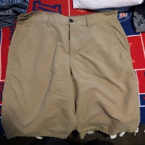 Valor khakis